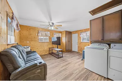 14426 Springfield Avenue, Midlothian, IL 60445 - Photo 17