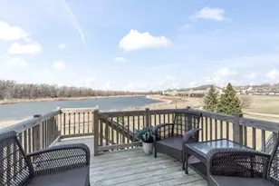 724 Wellington Ln, Cary, IL 60013 - Photo 19