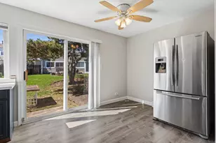 1936 Whitingham Ln, Hoffman Estates, IL 60169 - Photo 11