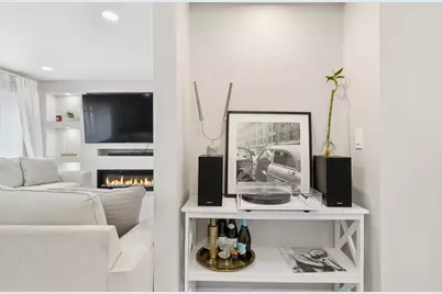 1936 Whitingham Lane, Hoffman Estates, IL 60169 - Photo 17