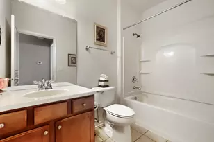 3321 Rockwell Cir, Mundelein, IL 60060 - Photo 13