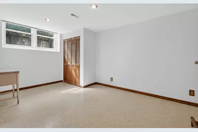 1013 Iroquois Avenue, Naperville, IL 60563 - Photo 37