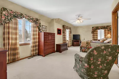 1013 Iroquois Avenue, Naperville, IL 60563 - Photo 17