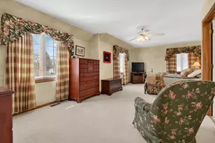 1013 Iroquois Ave, Naperville, IL 60563 - Photo 17