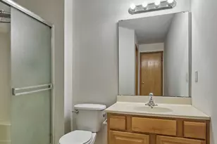 962 Arvle Cir, Sycamore, IL 60178 - Photo 9