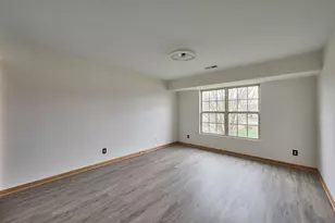 962 Arvle Cir, Sycamore, IL 60178 - Photo 11