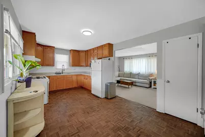 7305 W 75th Street, Bridgeview, IL 60455 - Photo 7