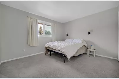 7305 W 75th Street, Bridgeview, IL 60455 - Photo 11