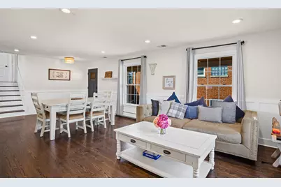 216 E Fremont Avenue, Elmhurst, IL 60126 - Photo 3