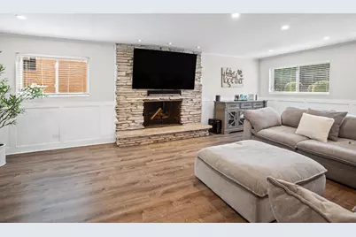 216 E Fremont Avenue, Elmhurst, IL 60126 - Photo 17