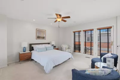 449 N Clinton Street, Chicago, IL 60654 - Photo 15