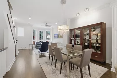 449 N Clinton Street, Chicago, IL 60654 - Photo 7