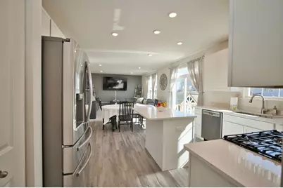 574 Coach Road, Yorkville, IL 60560 - Photo 11