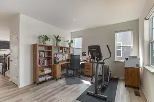 32062 Savannah Dr, Lakemoor, IL 60051 - Photo 3