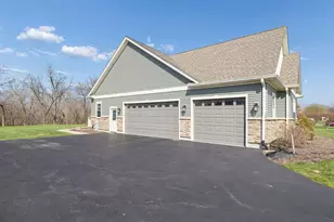 15919 Burr Oak Rd, Plano, IL 60545 - Photo 21