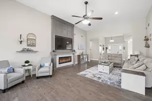 15919 Burr Oak Rd, Plano, IL 60545 - Photo 9