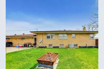 8124 W Courtland Avenue W, Harwood Heights, IL 60706 - Photo 21