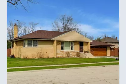 8124 W Courtland Avenue W, Harwood Heights, IL 60706 - Photo 1