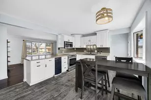 661 W St Aubin Dr, Addison, IL 60101 - Photo 15