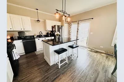 201 Grays Drive #201, Oswego, IL 60543 - Photo 11