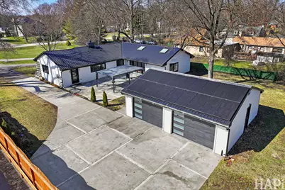 2913 Jackson Drive, Arlington Heights, IL 60004 - Photo 1