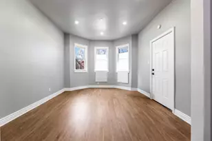 7917 S Ellis Ave, Chicago, IL 60619 - Photo 3