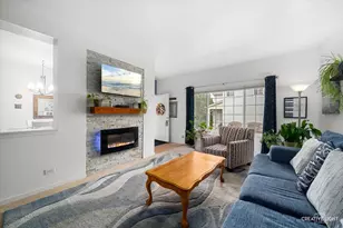 3239 Heather Glen Dr, Aurora, IL 60504 - Photo 7