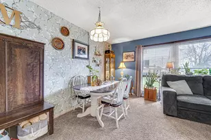 15348 Holly Ct, Oak Forest, IL 60452 - Photo 5