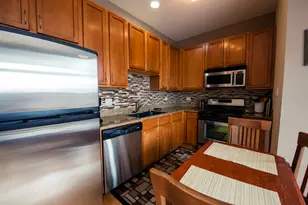 2933 N Clybourn Ave, Chicago, IL 60618 - Photo 3