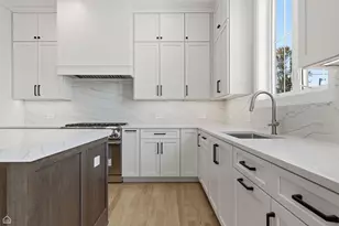 1220 Courtland Ave, Park Ridge, IL 60068 - Photo 11