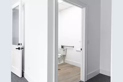 229 Burlington Avenue #A, Clarendon Hills, IL 60514 - Photo 3