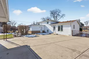423 S Yale Ave, Addison, IL 60101 - Photo 27