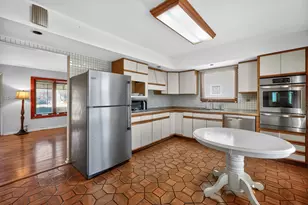 423 S Yale Ave, Addison, IL 60101 - Photo 5
