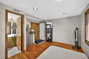 423 S Yale Ave, Addison, IL 60101 - Photo 21