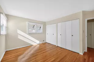 423 S Yale Ave, Addison, IL 60101 - Photo 11