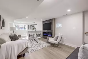 2629 N 77th Ct, Elmwood Park, IL 60707 - Photo 17