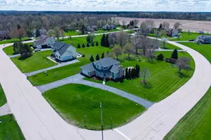 613 Silver Glen Rd, McHenry, IL 60050 - Photo 31