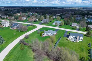 613 Silver Glen Rd, McHenry, IL 60050 - Photo 33