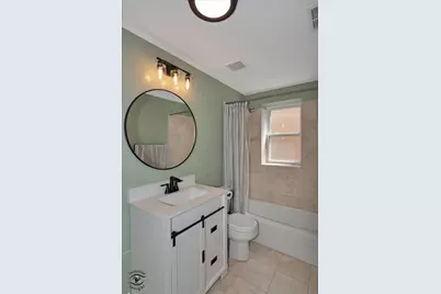 2537 Prairie Avenue #2E, Evanston, IL 60201 - Photo 17