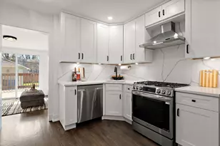 7179 N Mankato Ave, Chicago, IL 60646 - Photo 9