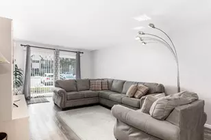 5A Kingery Quarter, Willowbrook, IL 60527 - Photo 5