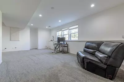 2212 Baxter Court, Elgin, IL 60123 - Photo 29