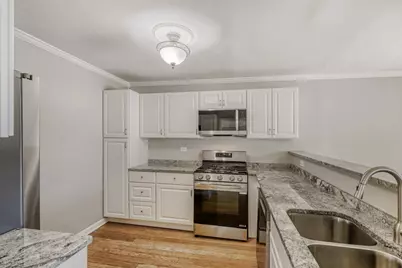 2058 Leeward Lane, Hanover Park, IL 60133 - Photo 5