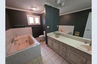 5787 N Clifford Avenue, Chicago, IL 60646 - Photo 17