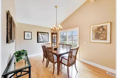 1659 Friar Tuck Avenue, Highland Park, IL 60035 - Photo 5