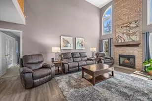 [Address not provided], Algonquin, IL 60102 - Photo 19