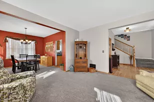 2575 Barnhart St, West Chicago, IL 60185 - Photo 9