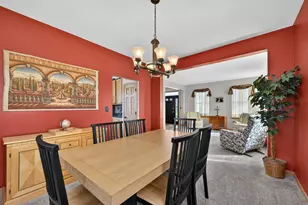 2575 Barnhart St, West Chicago, IL 60185 - Photo 11