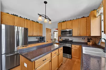 2575 Barnhart Street, West Chicago, IL 60185 - Photo 17