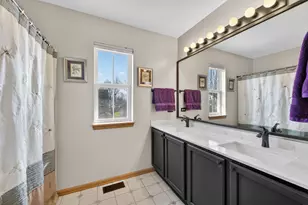 2575 Barnhart St, West Chicago, IL 60185 - Photo 33